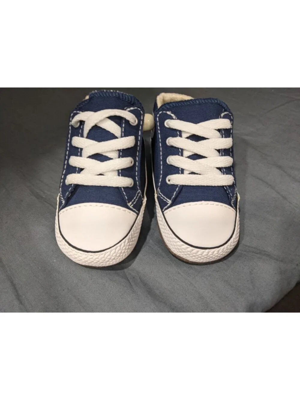 Converse Toddlers Chuck Taylor All Star Low Slip On White Size 4 NEW NO BOX!